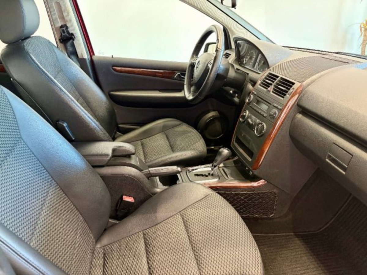 Mercedes-Benz Classe A 160 CDI (9)