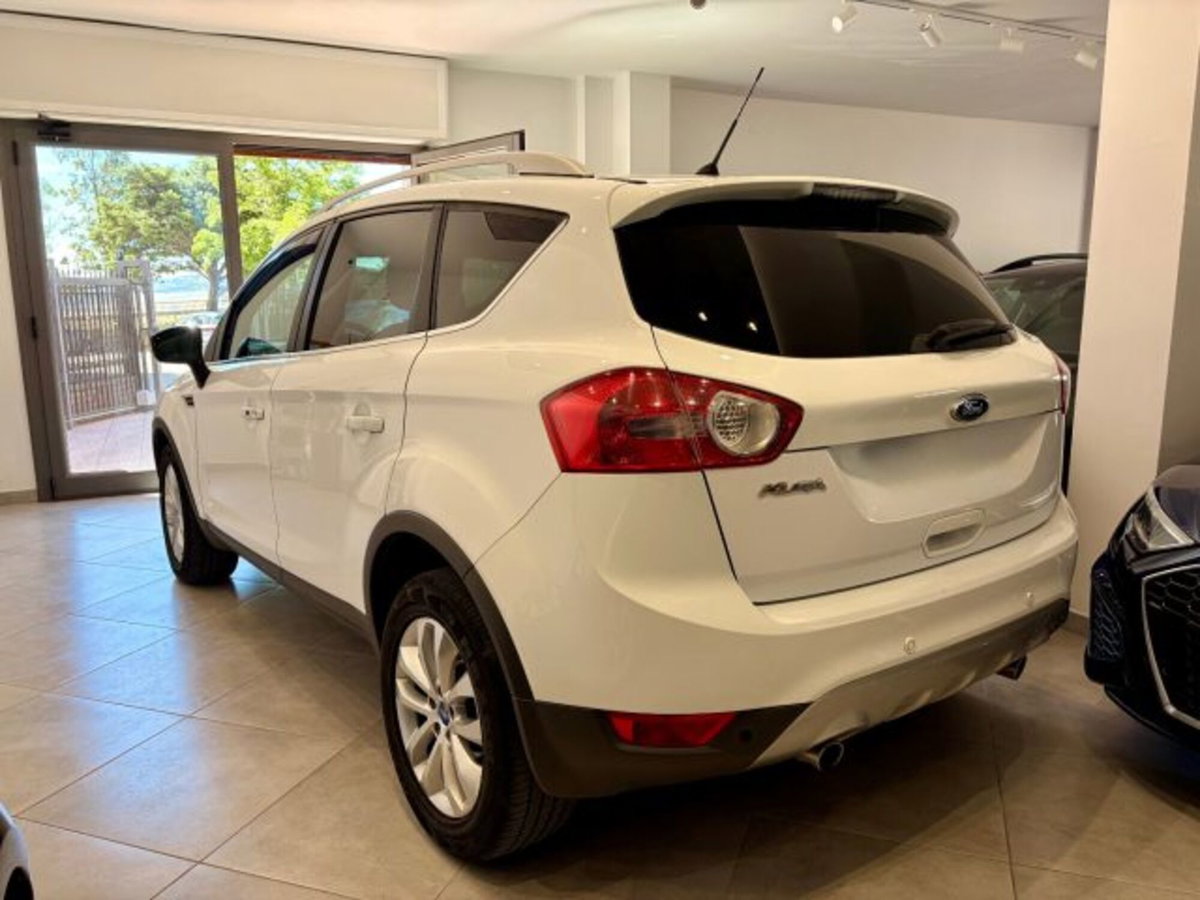 Ford Kuga 2.0 TDCi 163 CV 4WD DPF (3)