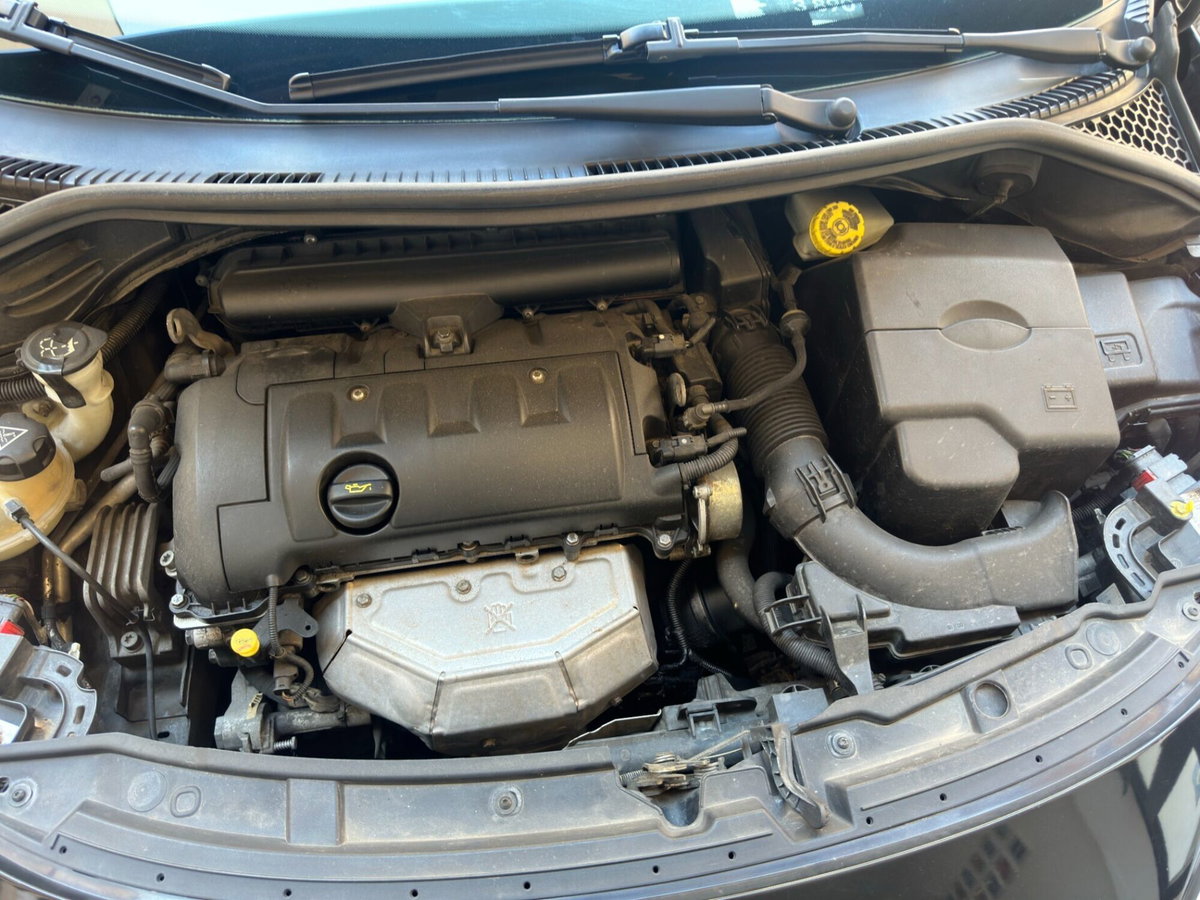 Peugeot 207 SW VTi 95CV XS Ciel (16)