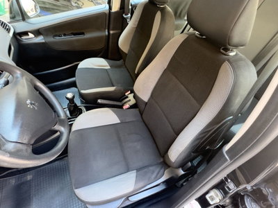 Peugeot 207 SW VTi 95CV XS Ciel (8)