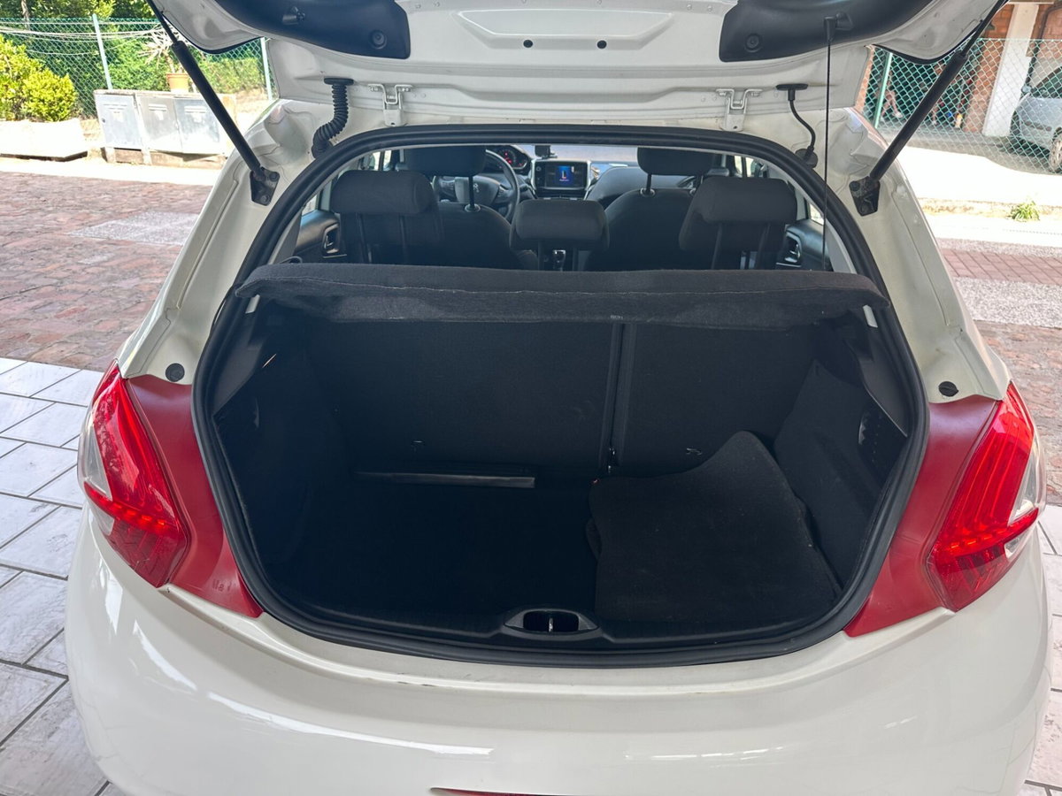 Peugeot 208 VTi 82 CV 5 porte Active (13)