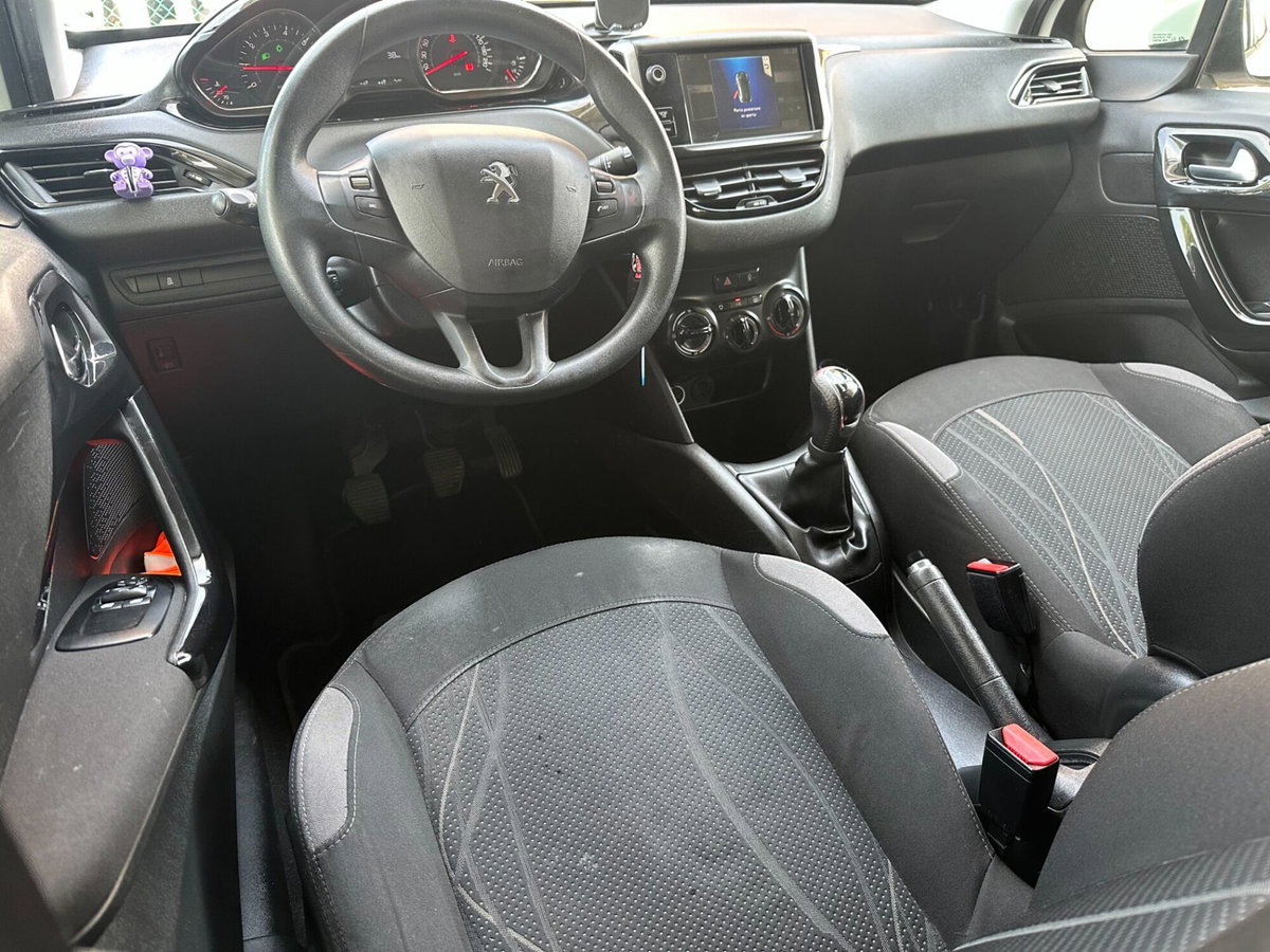 Peugeot 208 VTi 82 CV 5 porte Active (16)