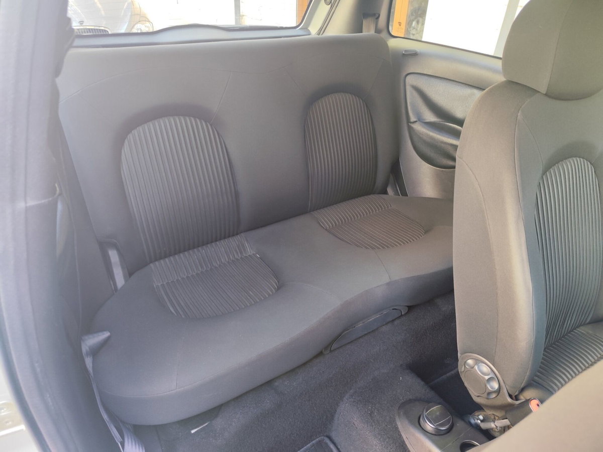 Lancia Ypsilon 1.2 (16)