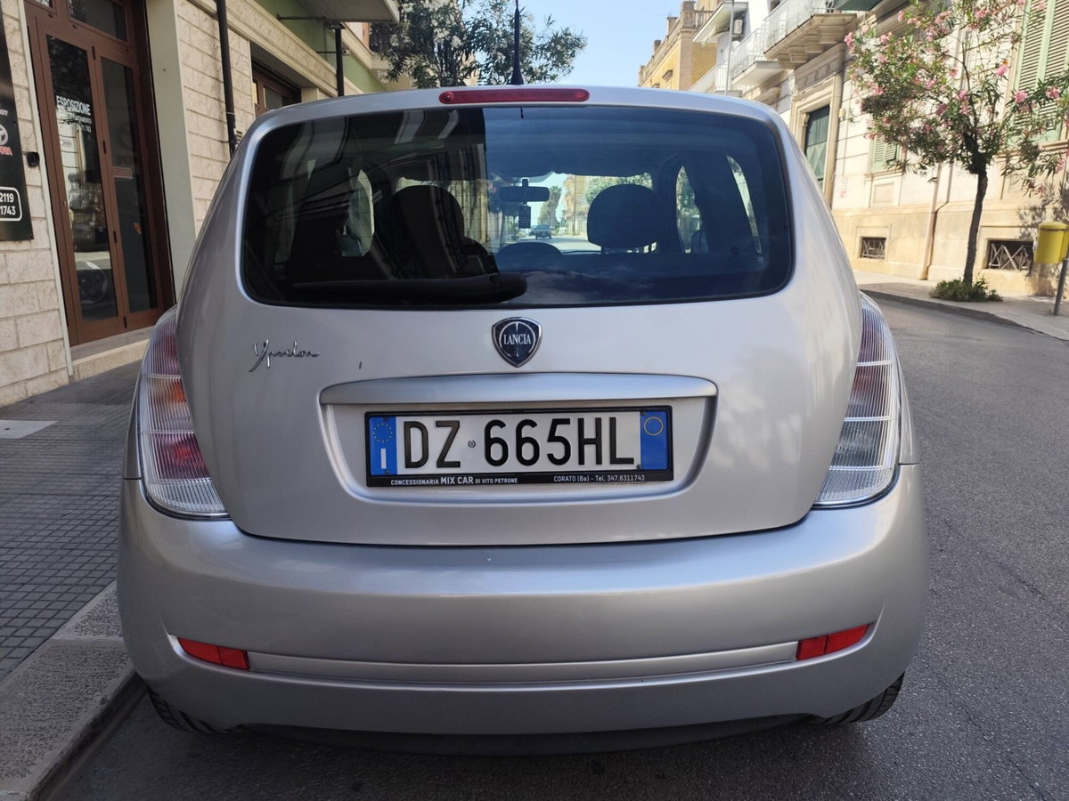 Lancia Ypsilon 1.2 (7)