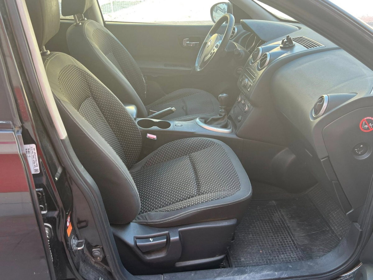 Nissan Qashqai 1.5 dCi Acenta (12)