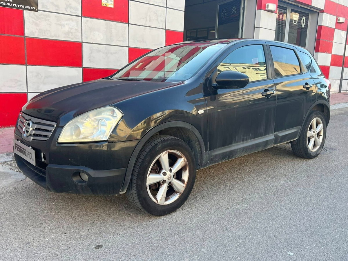 Nissan Qashqai 1.5 dCi Acenta (2)