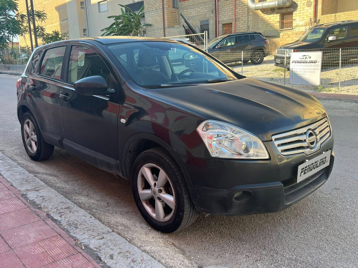 Nissan Qashqai 1.5 dCi Acenta (6)