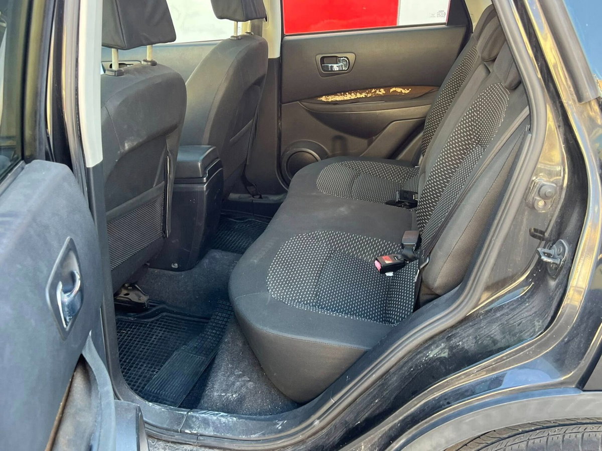 Nissan Qashqai 1.5 dCi Acenta (9)