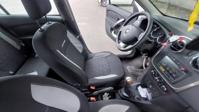 Dacia Sandero Stepway 1.5 dCi 8V 90CV (7)