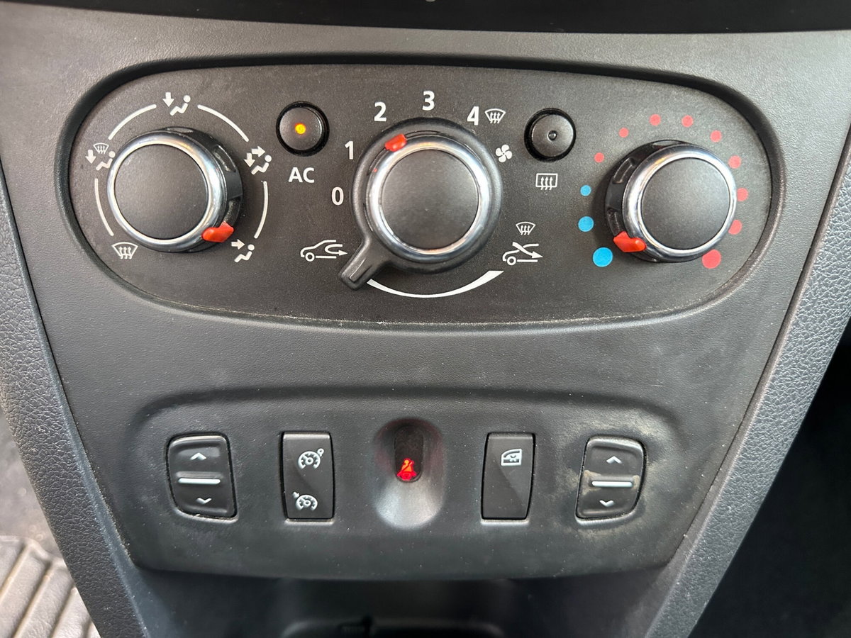 Dacia Sandero Stepway 1.5 dCi 8V 90CV Start&Stop (15)