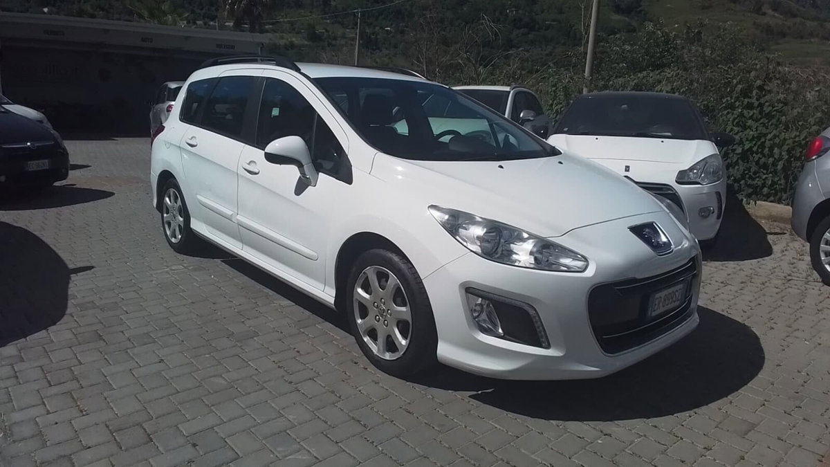 Peugeot 308 SW 1.6 8V e-HDi 115CV Stop&Start ETG6 Active (2)
