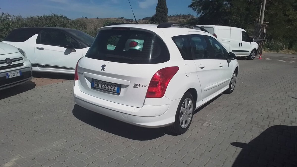 Peugeot 308 SW 1.6 8V e-HDi 115CV Stop&Start ETG6 Active (3)