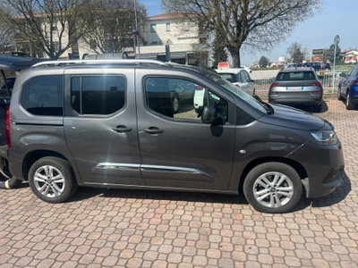 Toyota Proace Verso Verso 1.5D L0 D Executive (3)