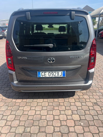Toyota Proace Verso Verso 1.5D L0 D Executive (4)