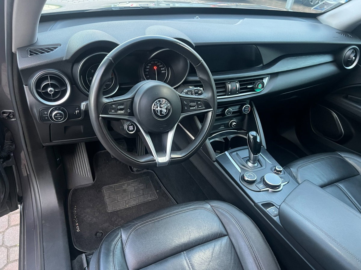 Alfa Romeo Stelvio Stelvio 2.2 Turbodiesel 210 CV AT8 Q4 Executive (16)