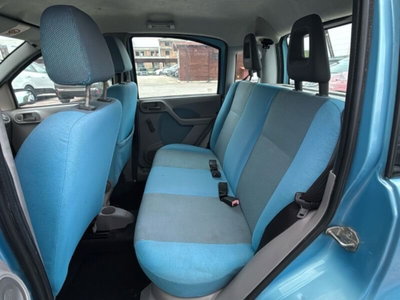 Fiat Panda 1.3 MJT 16V 4x4 (12)