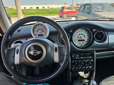 MINI Mini 1.4 tdi One D (15)