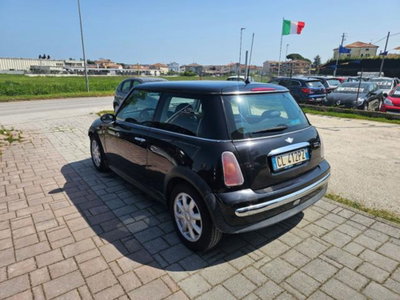 MINI Mini 1.4 tdi One D (3)