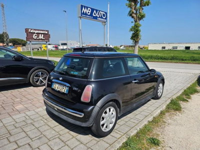 MINI Mini 1.4 tdi One D (5)