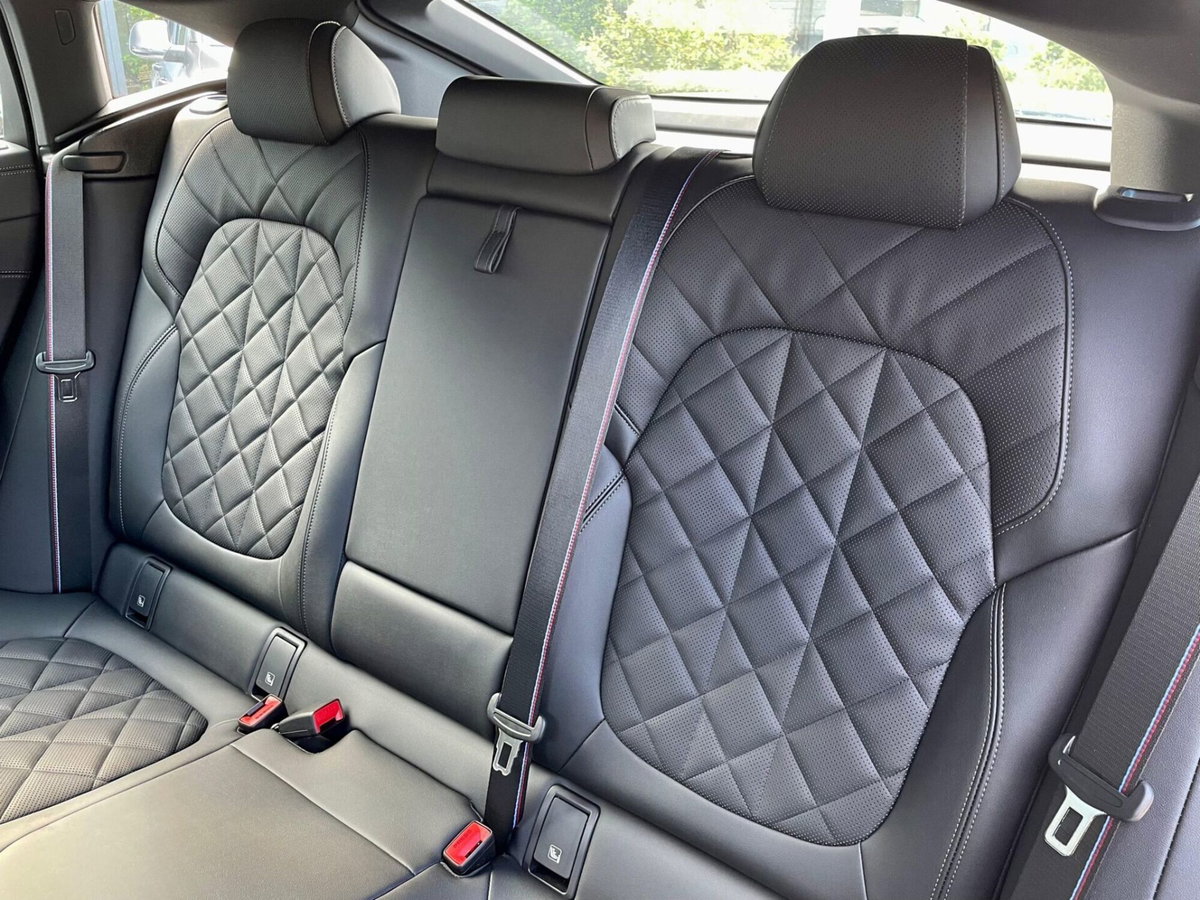 BMW X6 xDrive30d 48V Msport (8)
