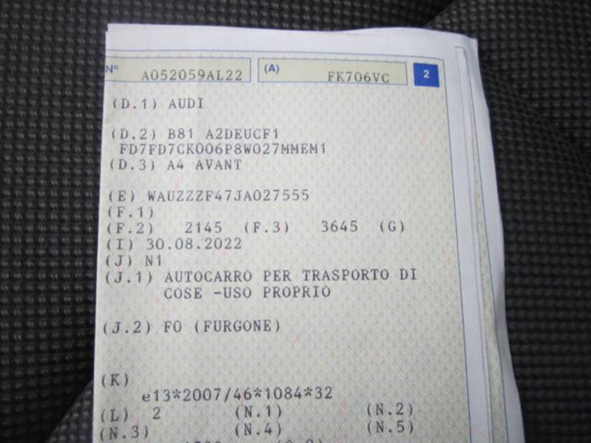 Audi A4 Avant 30 TDI (15)