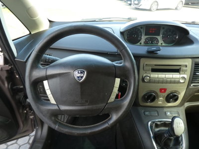 Lancia Musa 1.4 Oro Ecochic GPL (12)
