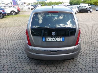 Lancia Musa 1.4 Oro Ecochic GPL (8)