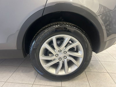 Land Rover Discovery Sport 2.0 TD4 180 CV HSE Luxury (7)