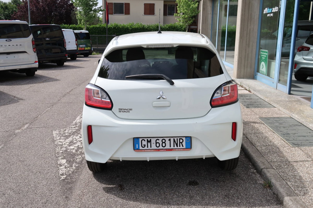 Mitsubishi Space Star 1.2 Intense SDA (6)