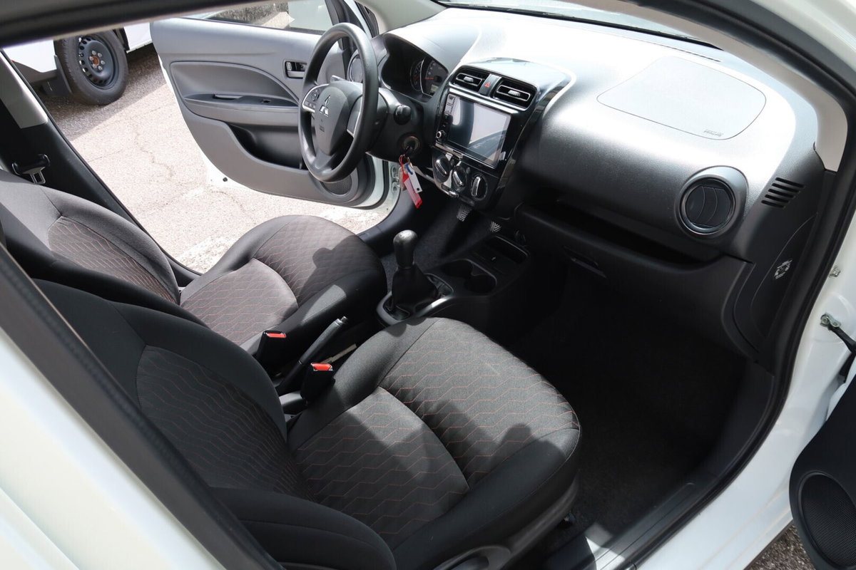 Mitsubishi Space Star 1.2 Intense SDA (9)