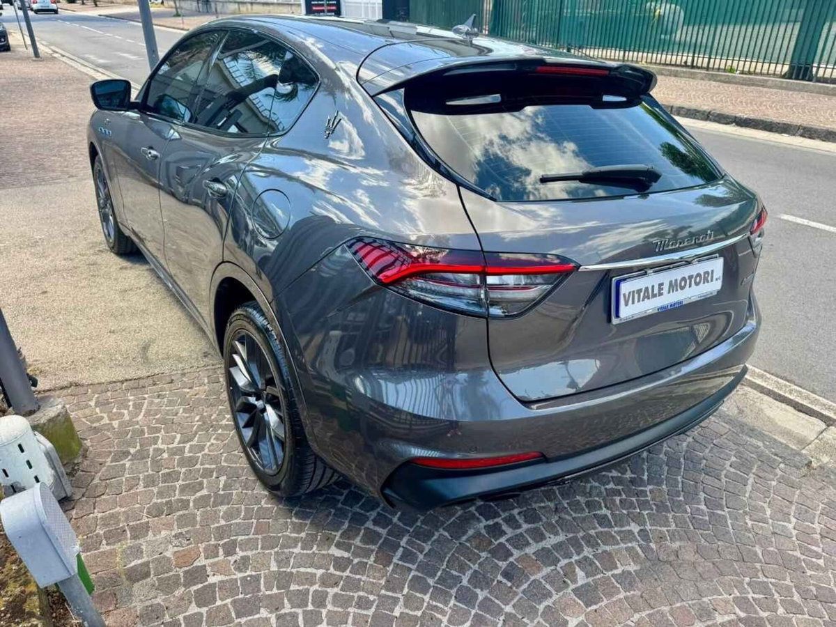 Maserati Levante Levante MHEV 330 CV AWD GT (12)