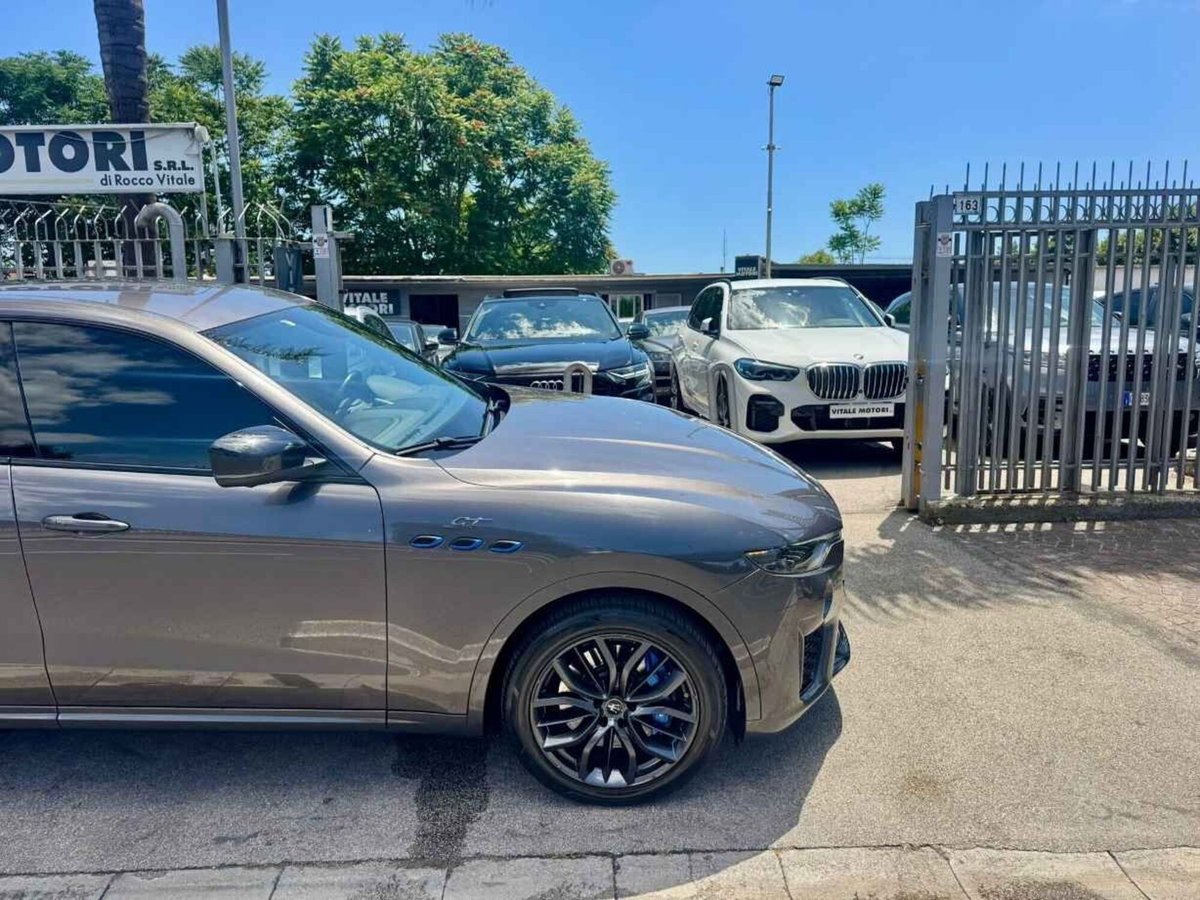 Maserati Levante Levante MHEV 330 CV AWD GT (13)