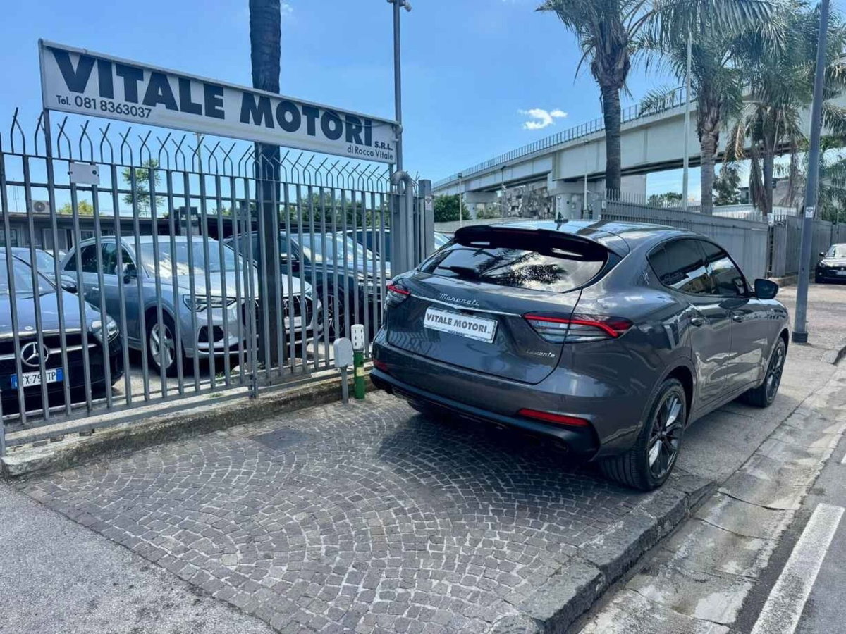 Maserati Levante Levante MHEV 330 CV AWD GT (6)