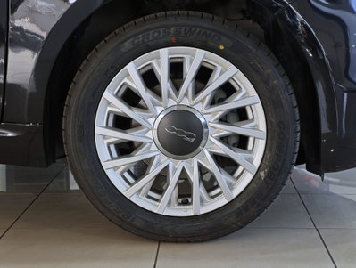 Fiat 500 1.0 Hybrid Dolcevita (6)
