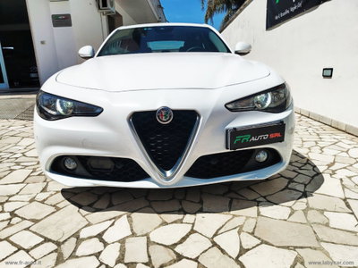 Alfa Romeo Giulia 2.2 Turbodiesel 150 CV (2)