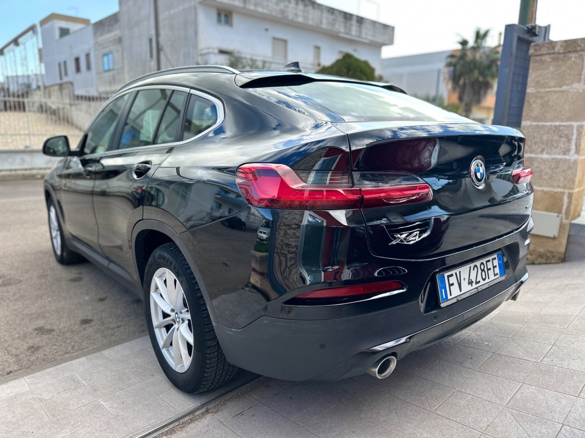 BMW X4 xDrive20d Business Advantage (3)