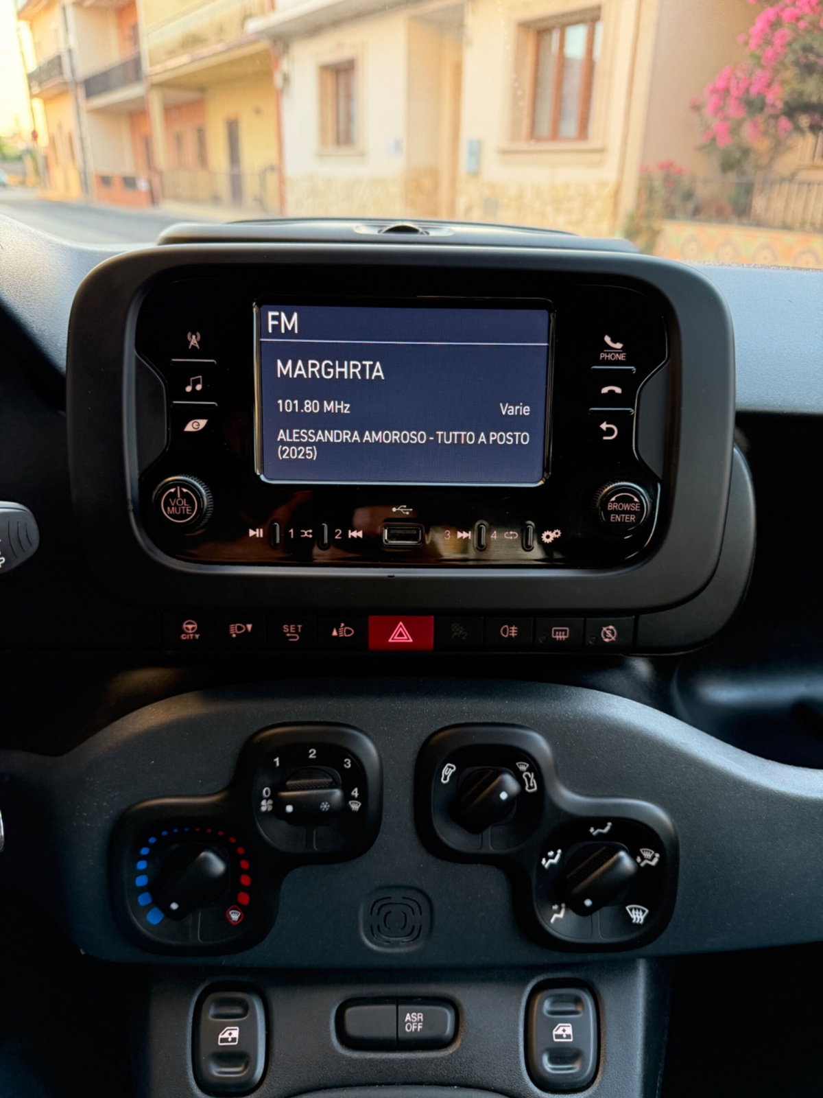 Fiat Panda 1.0 FireFly S&S Hybrid City Life (14)