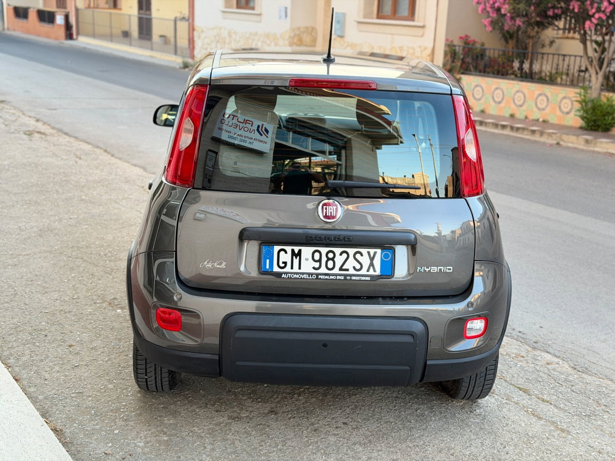 Fiat Panda 1.0 FireFly S&S Hybrid City Life (4)