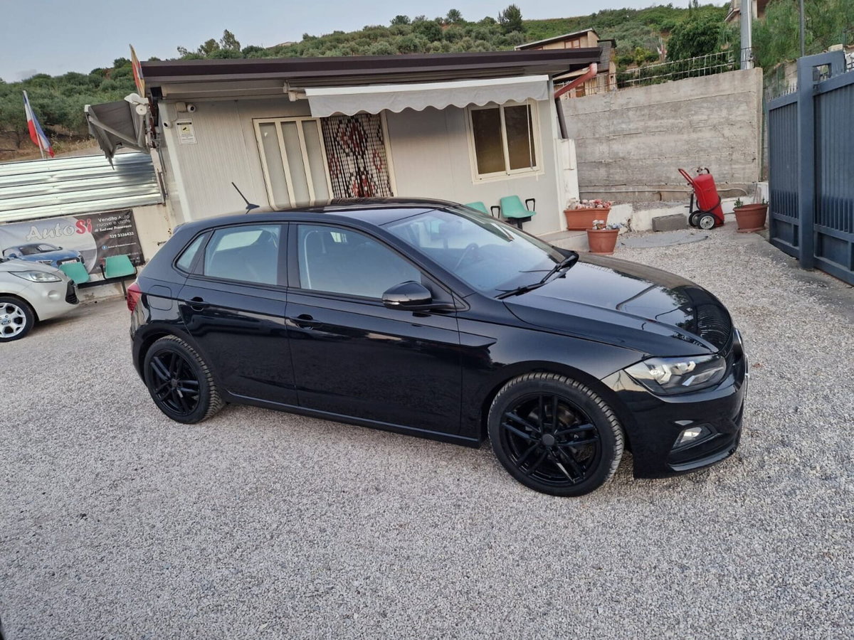 Volkswagen Polo 1.6 TDI 95 CV DSG 5p. Highline BlueMotion Tech. (9)