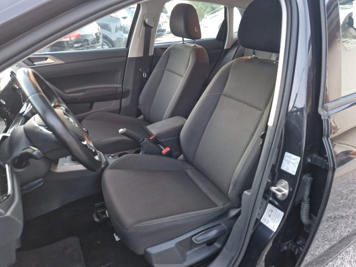 Volkswagen Polo 1.6 TDI 95 CV DSG 5p. Highline BlueMotion Tech. (13)