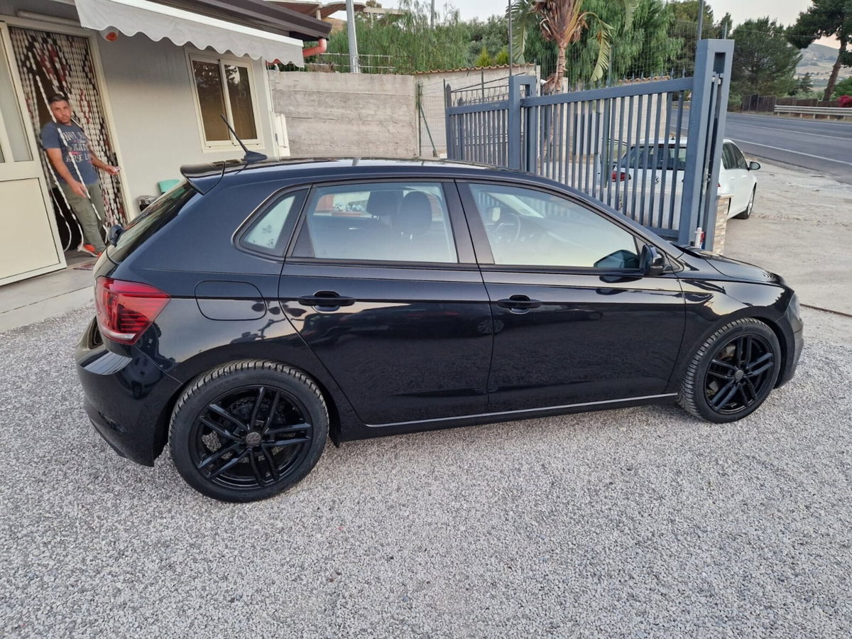 Volkswagen Polo 1.6 TDI 95 CV DSG 5p. Highline BlueMotion Tech. (6)