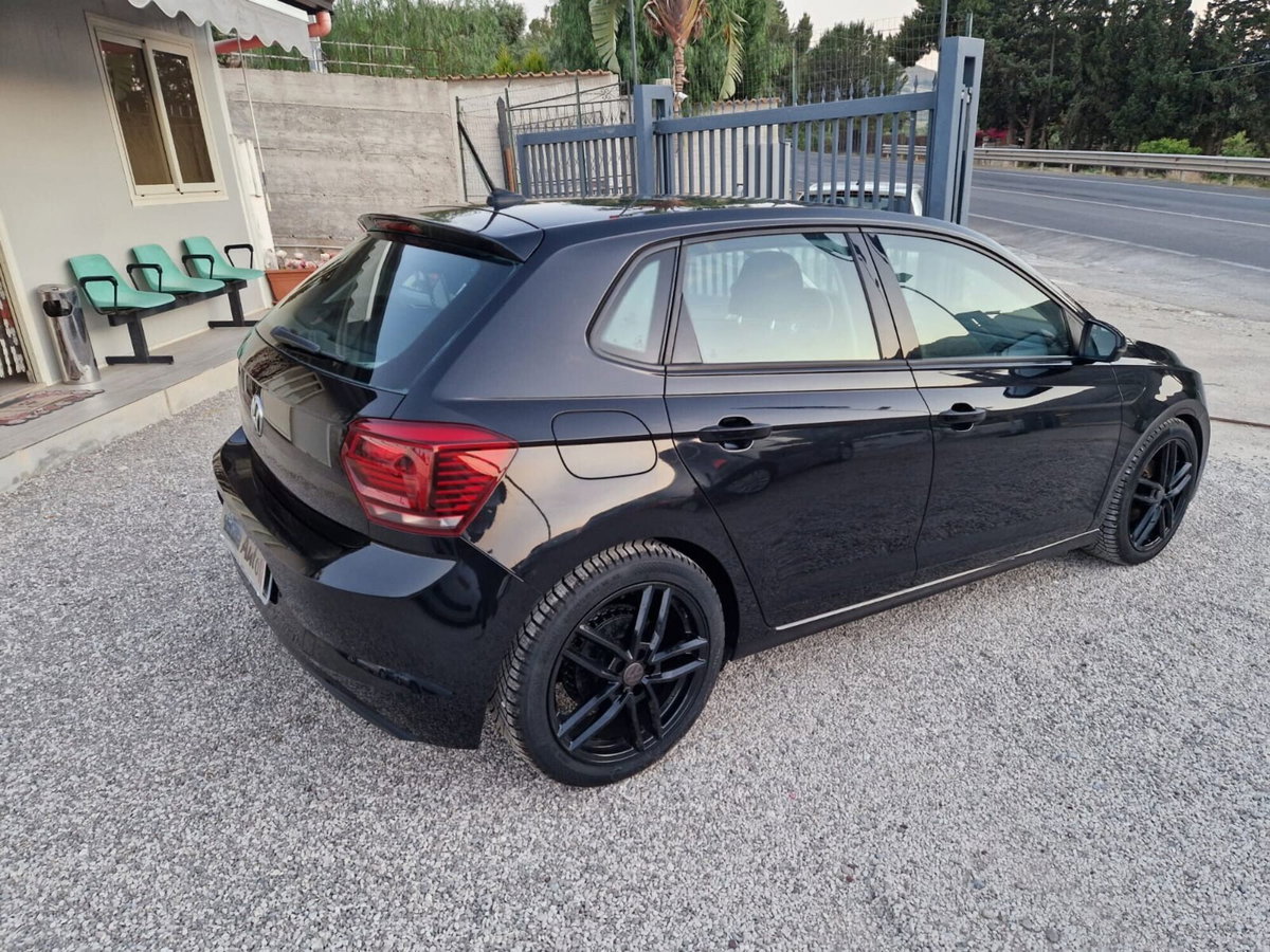 Volkswagen Polo 1.6 TDI 95 CV DSG 5p. Highline BlueMotion Tech. (7)
