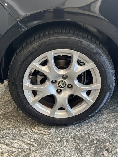 Alfa Romeo MiTo 1.4 T 120 CV GPL Distinctive (13)