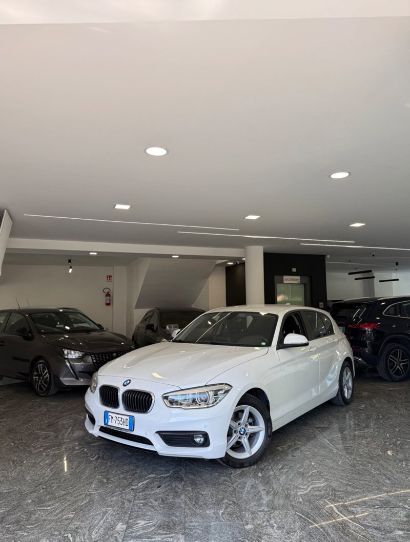 BMW Serie 1 116d 2.0 116CV cat 5 porte Attiva DPF