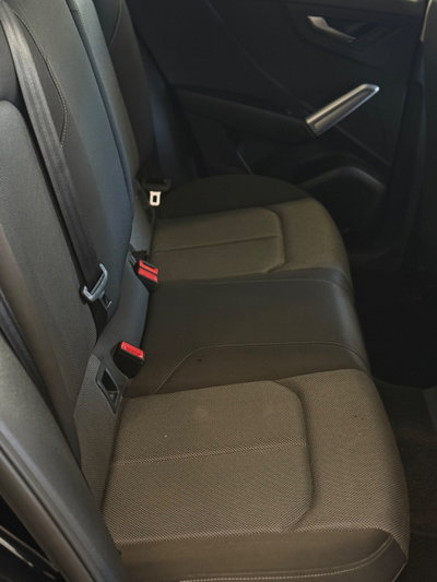Audi Q2 Q2 30 TDI S tronic Business Design (14)
