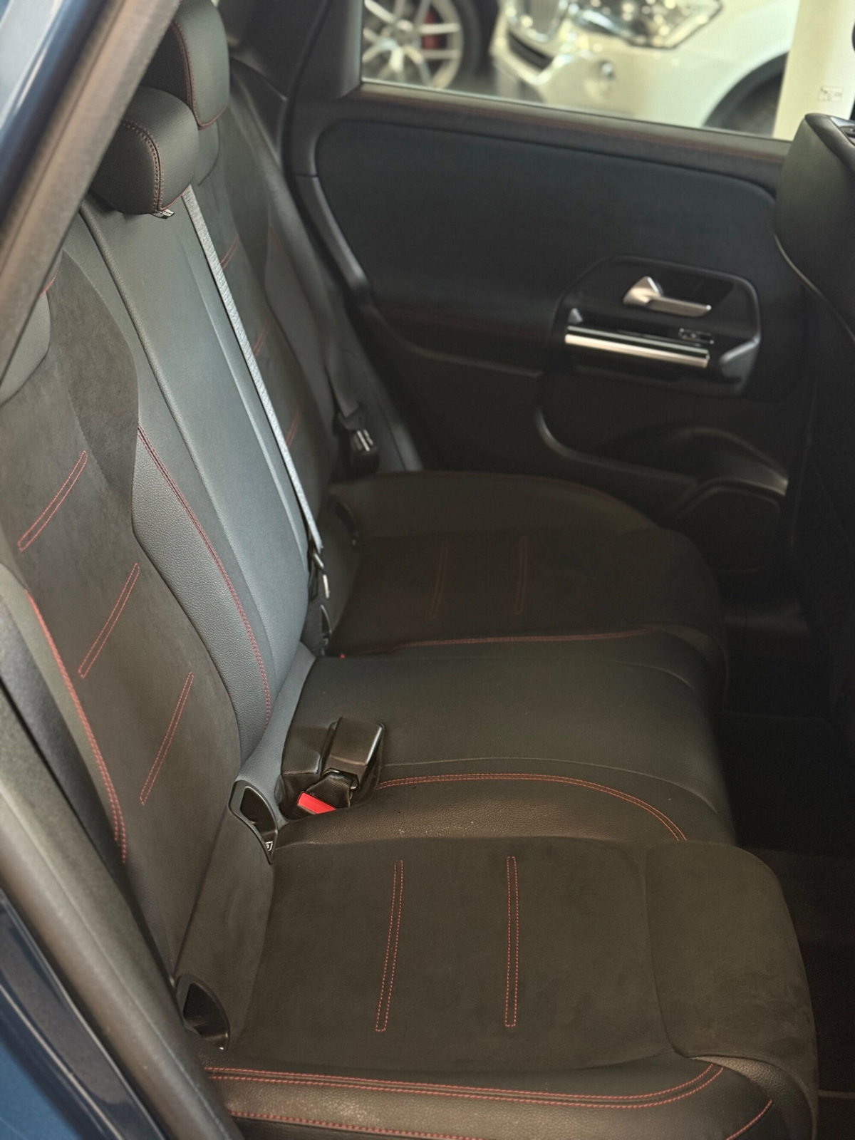 Mercedes-Benz Classe B 180 d Automatic Premium (12)