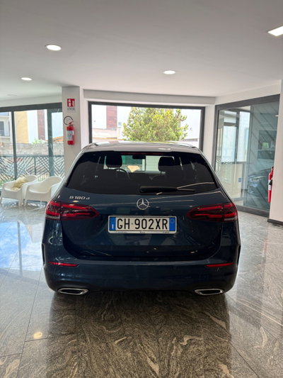 Mercedes-Benz Classe B 180 d Automatic Premium (4)