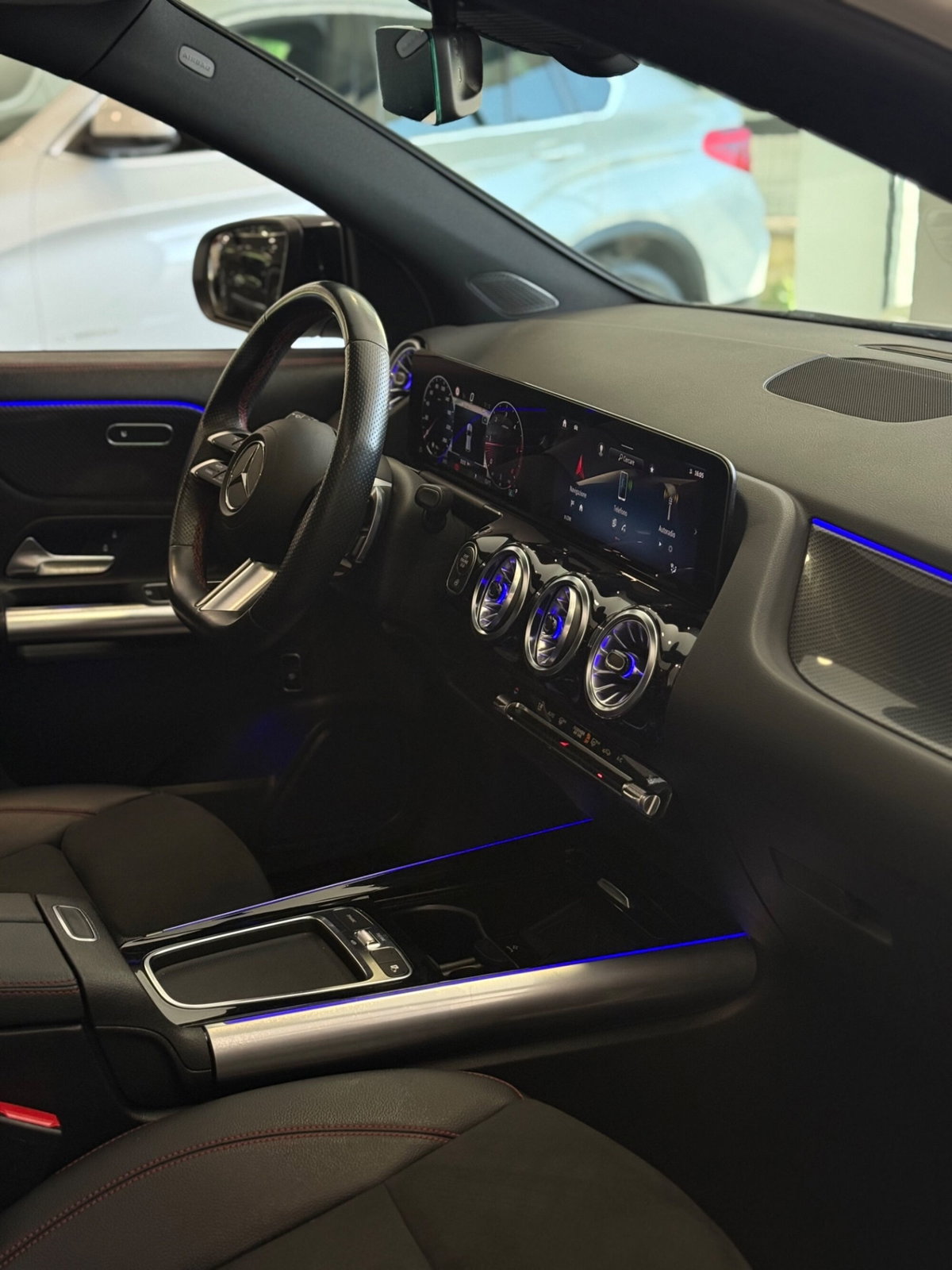 Mercedes-Benz GLA SUV 200 d AMG Line Premium Plus 4matic auto (14)
