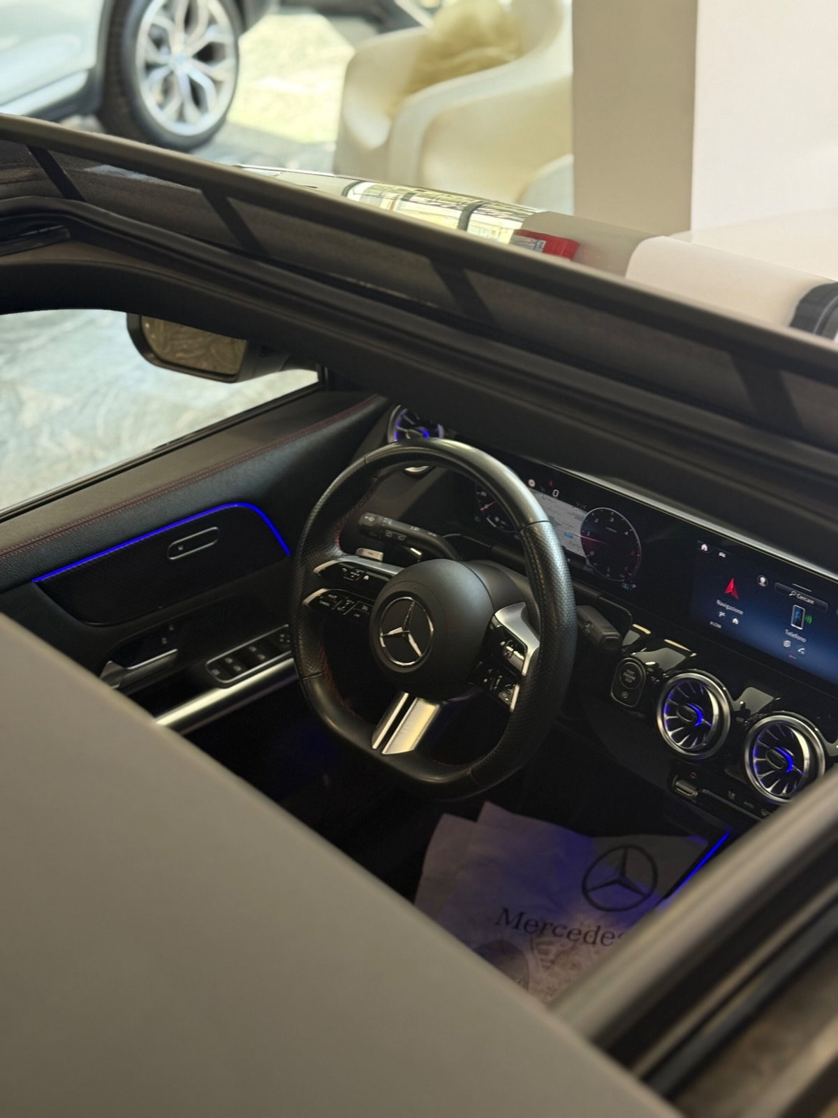 Mercedes-Benz GLA SUV 200 d AMG Line Premium Plus 4matic auto (16)