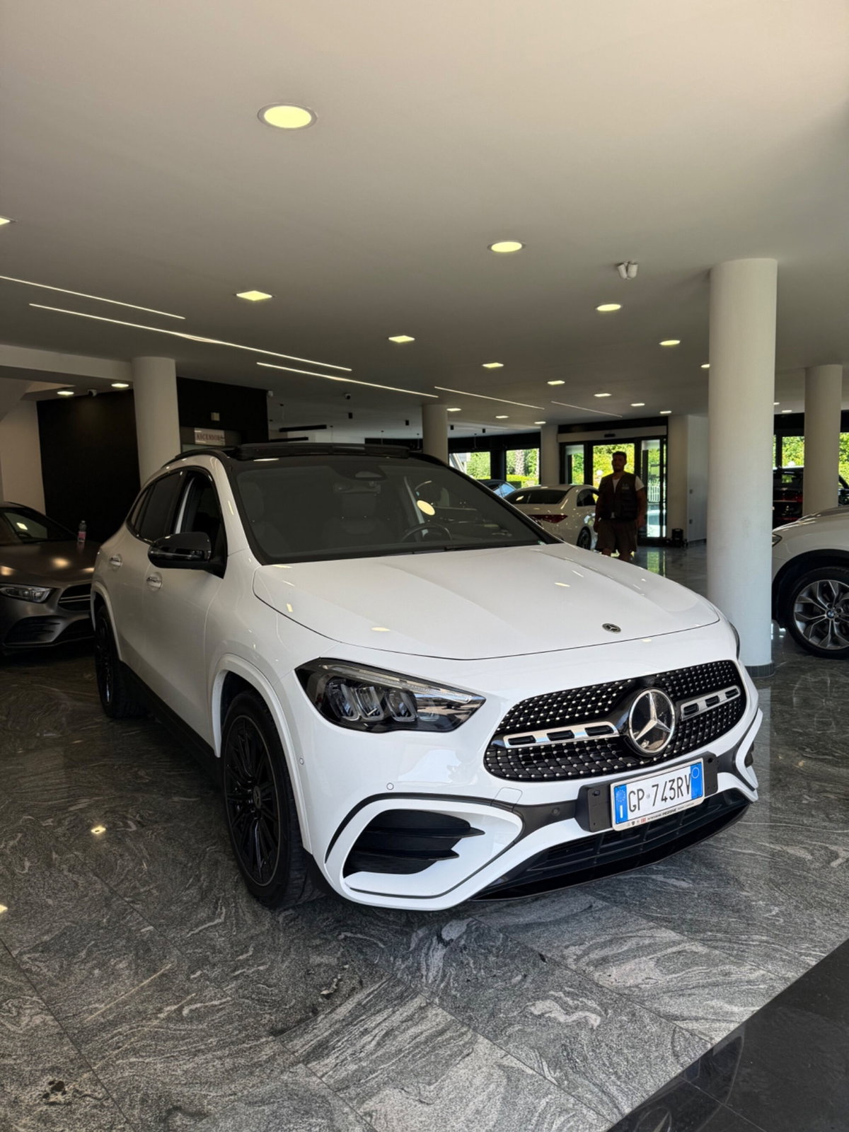 Mercedes-Benz GLA SUV 200 d AMG Line Premium Plus 4matic auto (3)